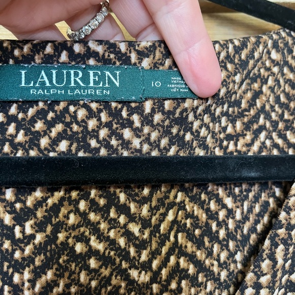 Lauren by Ralph Lauren size large v-neck faux wrap dress - Picture 4 of 4